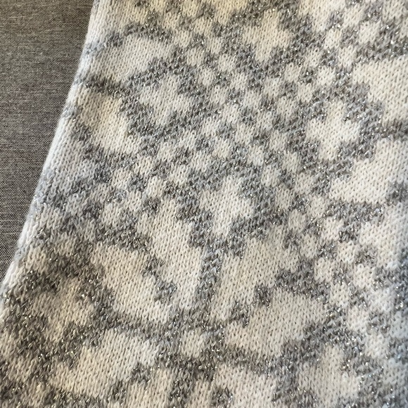 NWT Charter Club Gold and Silver Snowflake Sweater women’s medium - Picture 3 of 11